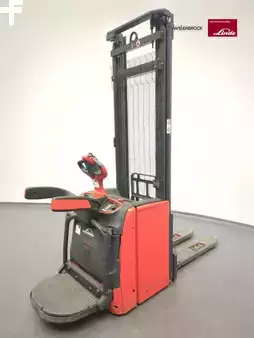 VZV s plošinou pro řidiče 2023  Linde L14AP-1173-01 (1)
