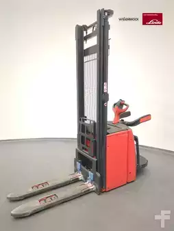 VZV s plošinou pro řidiče 2023  Linde L14AP-1173-01 (2)