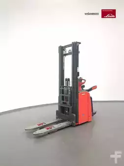 VZV s plošinou pro řidiče 2024  Linde L14AP-1173-01 (2)