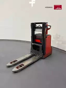 Ledstaplare gå 2021  Linde D08-1160-01 (2)