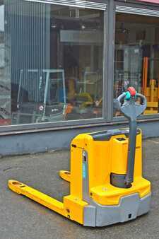 Lavansiirtovaunu 2019  Jungheinrich EJE 114 (6)