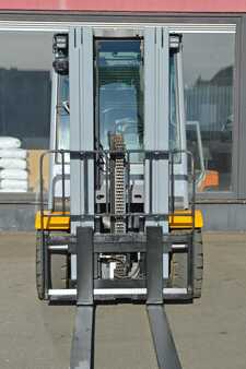 Diesel Forklifts 2017  Jungheinrich DFG 435s (6)