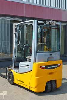 Electric - 3 wheels 2016  Jungheinrich EFG 215 Batterie Bj2020 (7)