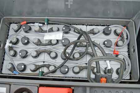 Hochhubwagen 2018  Jungheinrich EJC 212 (11)