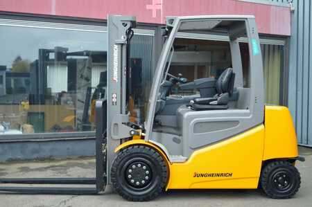 Electric - 4 wheels 2018  Jungheinrich EFG 535k (2)