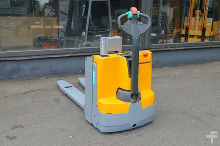 Stapelaars 2019  Jungheinrich EMD 118 (5)
