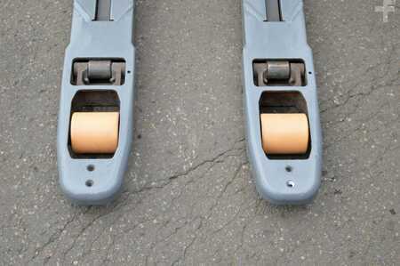 Stacker pedestre 2018  Jungheinrich EJC 214z (13)