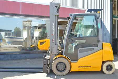 Elektro čtyřkolový VZV 2017  Jungheinrich EFG 540k Batterie Bj2020 (4)