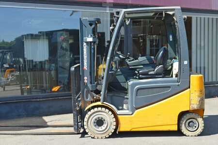 El Truck - 4-hjul 2014  Jungheinrich EFG 425ks (3)