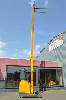 Reach Truck 2010  Jungheinrich ETV 214 Batterie Bj2017 (1)