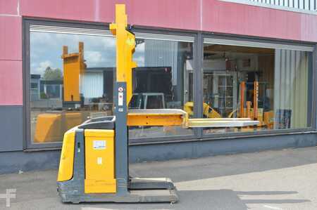 Vertikal-Kommissionierer 2003  Jungheinrich ECP 100 (3)