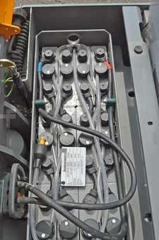 Hochhubwagen 2020  Jungheinrich ERD 220 Batterie Bj. 2024 (11)
