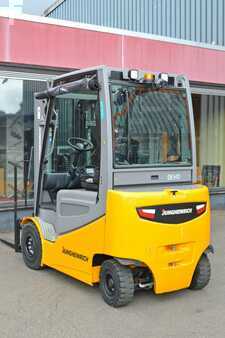 Elektro čtyřkolový VZV 2020  Jungheinrich EFG 425ks Demo Gerät (8)
