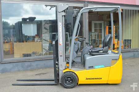 Elektro 3 Rad 2016  Jungheinrich EFG 115 neuwertige Batterie Bj. 2024 (2)