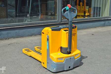 Niederhubwagen 2020  Jungheinrich EJE 116 (5)