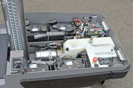 Commissionatori verticali 2018  Jungheinrich EKM 202 (8)