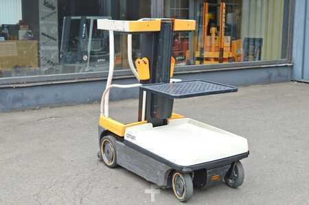 Vertikální vychystávací vozík 2016  Crown WAV60-118 (4)