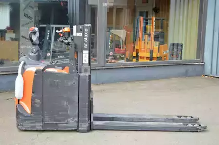 Hochhubwagen 2020  Toyota SPE 200D (4)