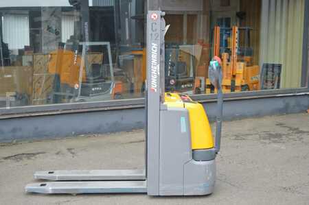 Apilador eléctrico 2019  Jungheinrich EJC 110 (2)