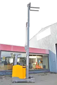 Skyvemast 2019  Jungheinrich ETM 214 (3)