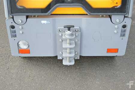 Tahač 2022  Jungheinrich EZS 570 (7)