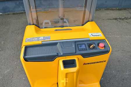 Ledstaplare gå 2020  Jungheinrich EJD 222 Batterie Bj2024 (8)