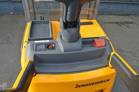 Pinontavaunu 2017  Jungheinrich ERC 212 (7)