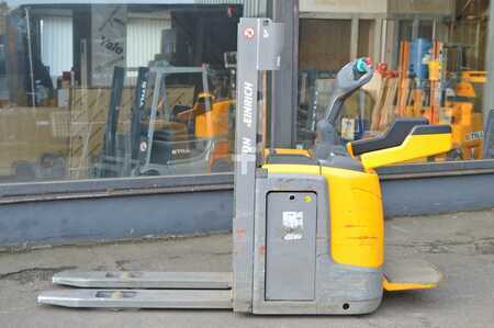 Pinontavaunu 2017  Jungheinrich ERC 212 (2)