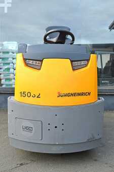 Schlepper 2017  Jungheinrich EZS 570 (2)