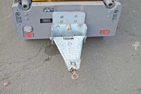 Schlepper 2017  Jungheinrich EZS 570 (8)