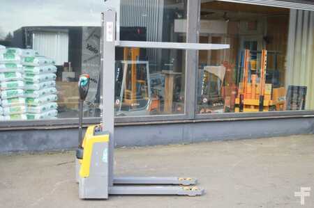 Stoccatori 2022  Jungheinrich EJC M10 (3)