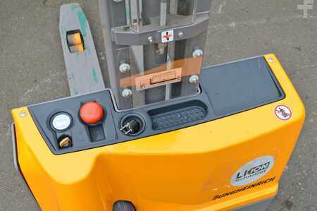 Stoccatori 2021  Jungheinrich EJC M10 (6)