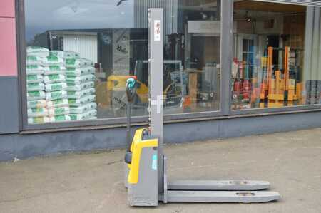 Stoccatori 2022  Jungheinrich EJC M10 (1)