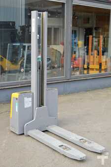 Stoccatori 2022  Jungheinrich EJC M10 (4)