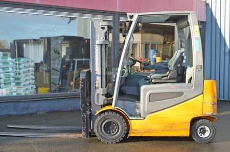 Carrelli elettrici 4 ruote 2015  Jungheinrich EFG 425ks (2)