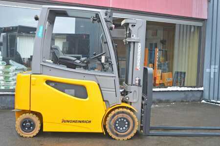 Carrelli elettrici 4 ruote 2019  Jungheinrich EFG 425ks Batterie Bj2023 (1)