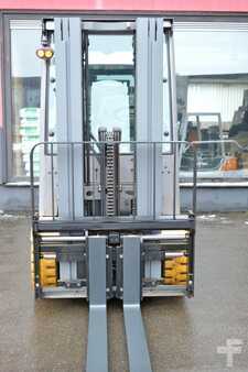 Carrelli elettrici 4 ruote 2019  Jungheinrich EFG 425ks Batterie Bj2023 (6)