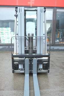 Carrelli elettrici 4 ruote 2017  Jungheinrich EFG 425ks (6)