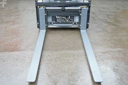 Carrelli elettrici 4 ruote 2017  Jungheinrich EFG 425ks (7)