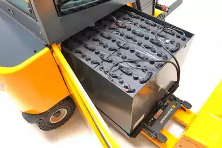 Lavtløftende truck 2019  Jungheinrich EJE 225 (3)