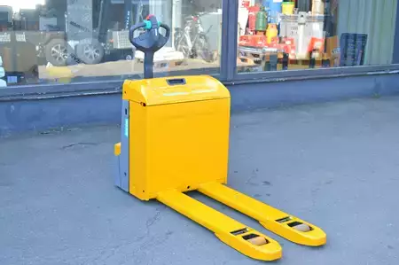 Lavtløftende truck 2019  Jungheinrich EJE 225 (12)