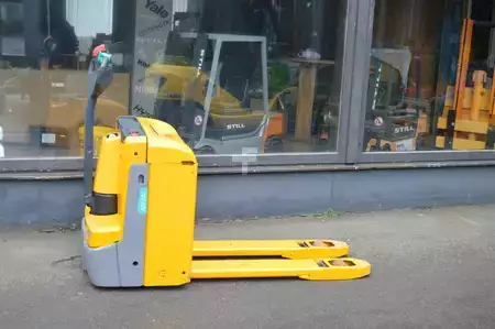 Transpalettes électriques 2019  Jungheinrich EJE 222 (1)