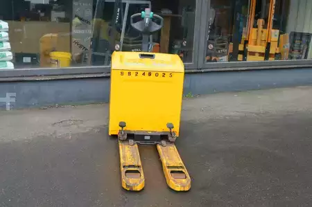 Lavtløftende truck 2019  Jungheinrich EJE 225 (6)