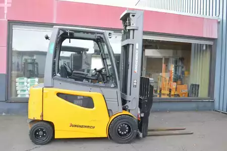 Carrelli elettrici 4 ruote 2019  Jungheinrich EFG 430 K (1)