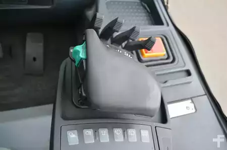 Carrelli elettrici 4 ruote 2019  Jungheinrich EFG 430 K (12)