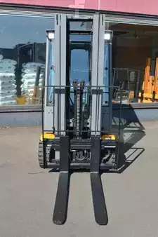 3-wiel elektrische heftrucks 2019  Jungheinrich EFG 220 (4)