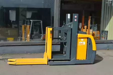 Vertikal ordreplukker 2015  Jungheinrich EKS 110z (4)