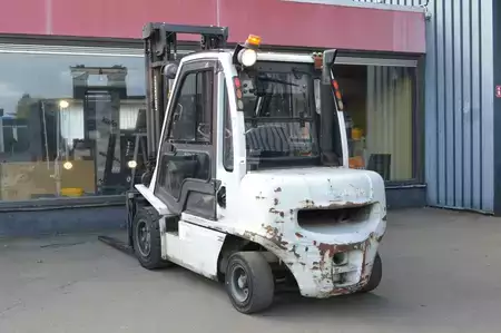 Carrelli elevatori diesel 2016  Unicarriers YG1D2A30Q (7)