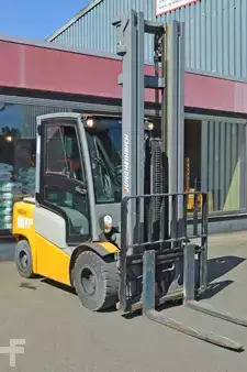 Chariots élévateurs GPL 2017  Jungheinrich TFG430 Guter Zustand (5)