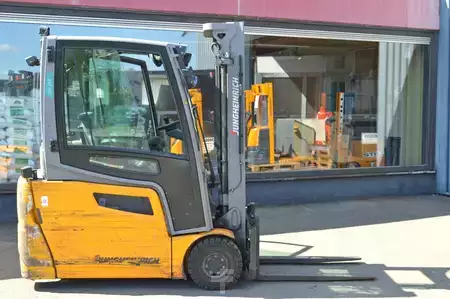 El truck - 3 hjulet 2020  Jungheinrich EFG216 (2)